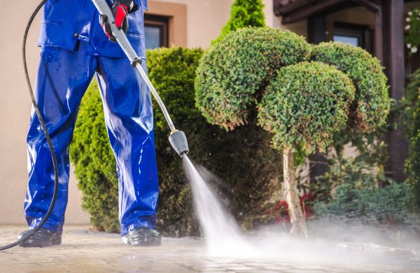 Cost of Driveway Cleaning in Austin