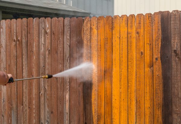 Cost of Fence Power Washing in Austin
