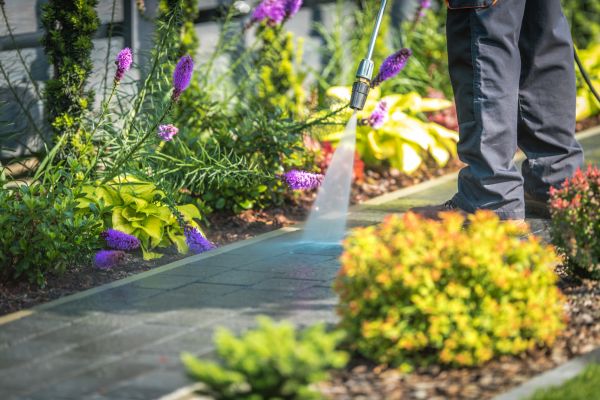 Cost of Sidewalk Pressure Washing in Austin