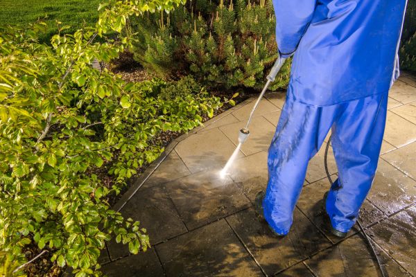 Cost of Hardscape Cleaning in Austin