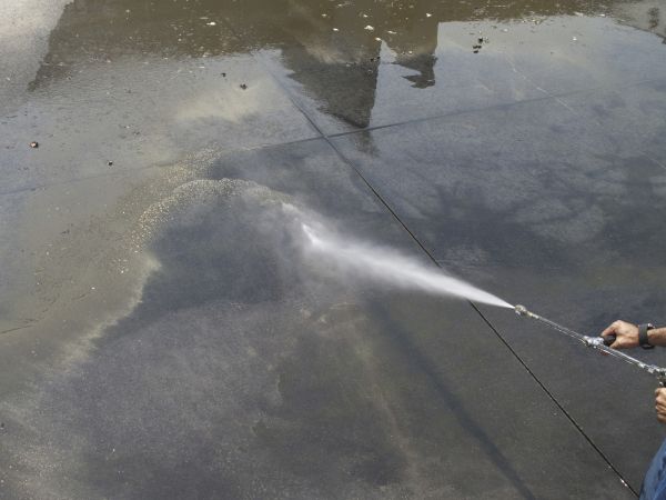 Cost of Exterior Floor Cleaning in Austin
