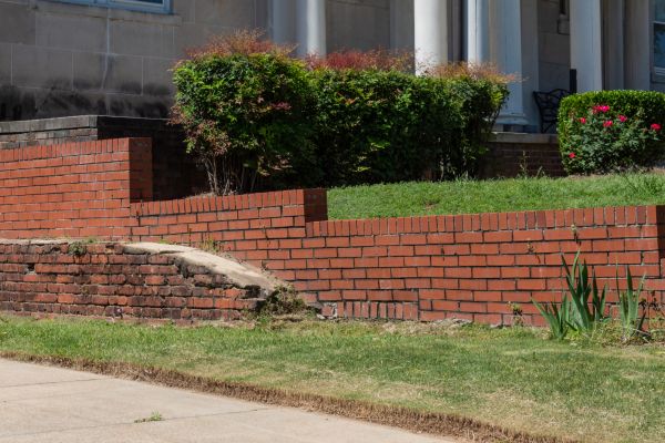 Cost of Retaining Wall Cleaning in Austin